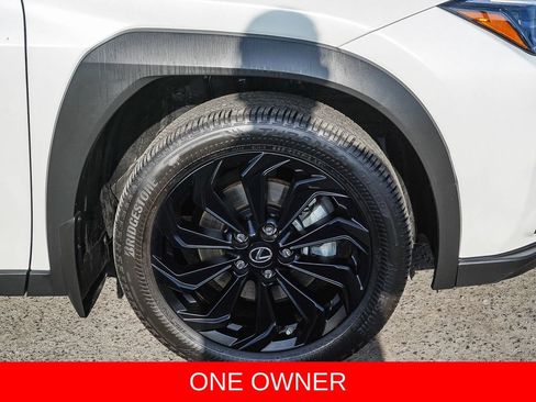Used 2024 Lexus UX 250h FWD image 9