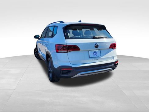 Certified 2024 Volkswagen Taos S FWD image 5