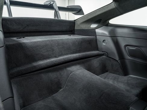 Used 2025 Porsche 911 GT3 RS image 31