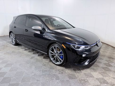 Used 2024 Volkswagen Golf R AWD/4WD image 9