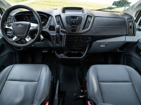 Used 2017 Ford Transit 350 XL image 10