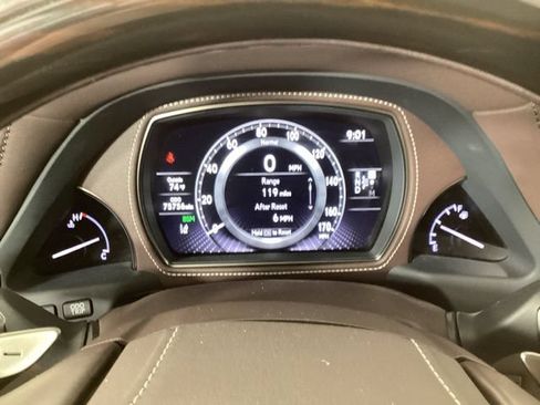 Used 2019 Lexus LS 500 AWD w/ Interior Upgrade Package image 19