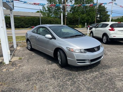 Used 2011 Honda Civic LX image 3