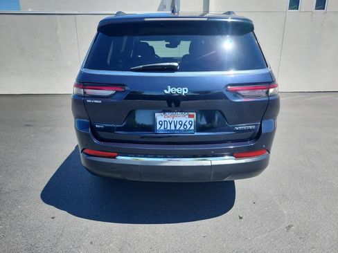 Used 2023 Jeep Grand Cherokee L Limited RWD image 6