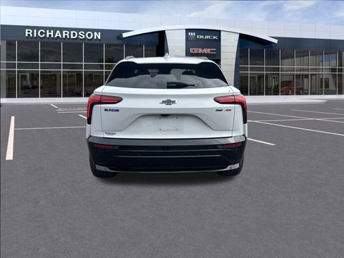Used 2024 Chevrolet Blazer EV RS image 5