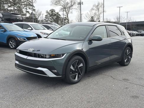 New 2026 Hyundai Ioniq 5 SEL image 3