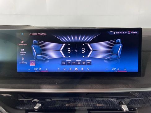 Certified 2024 BMW X5 xDrive40i w/ Premium Package image 22