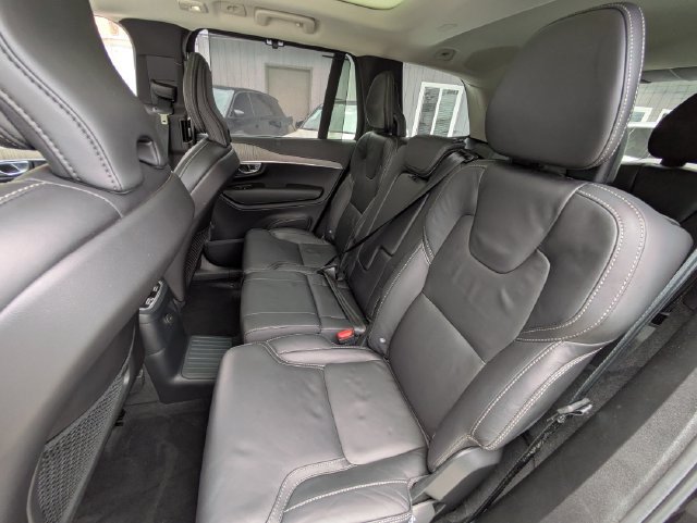 Certified 2025 Volvo XC90 T8 Ultra w/ Protection Package Premier AWD/4WD image 26
