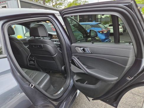 Used 2021 BMW X6 M50i w/ Premium Package AWD/4WD image 9