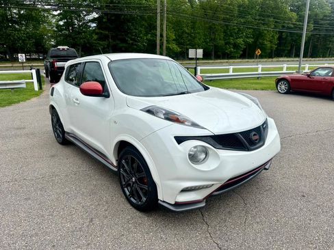 Used 2014 Nissan Juke NISMO w/ Navigation Package image 3