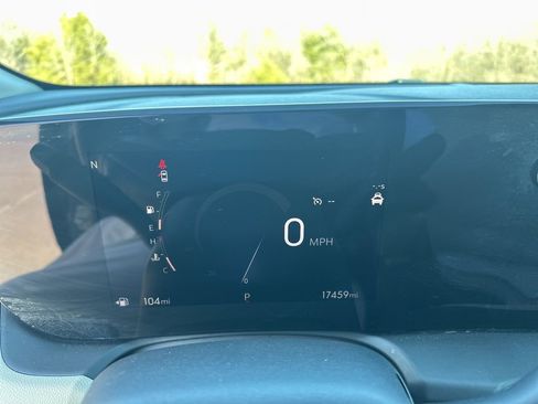 Used 2024 Buick Encore GX Sport Touring image 18