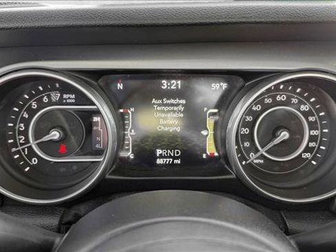 Used 2018 Jeep Wrangler Unlimited Sport S AWD/4WD image 11