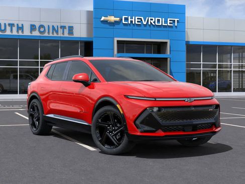 New 2025 Chevrolet Equinox EV RS image 7