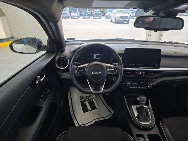 Used 2024 Kia Forte GT-Line w/ GT-Line Premium Package FWD image 12