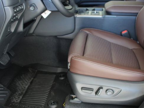 New 2026 Toyota Land Cruiser image 12