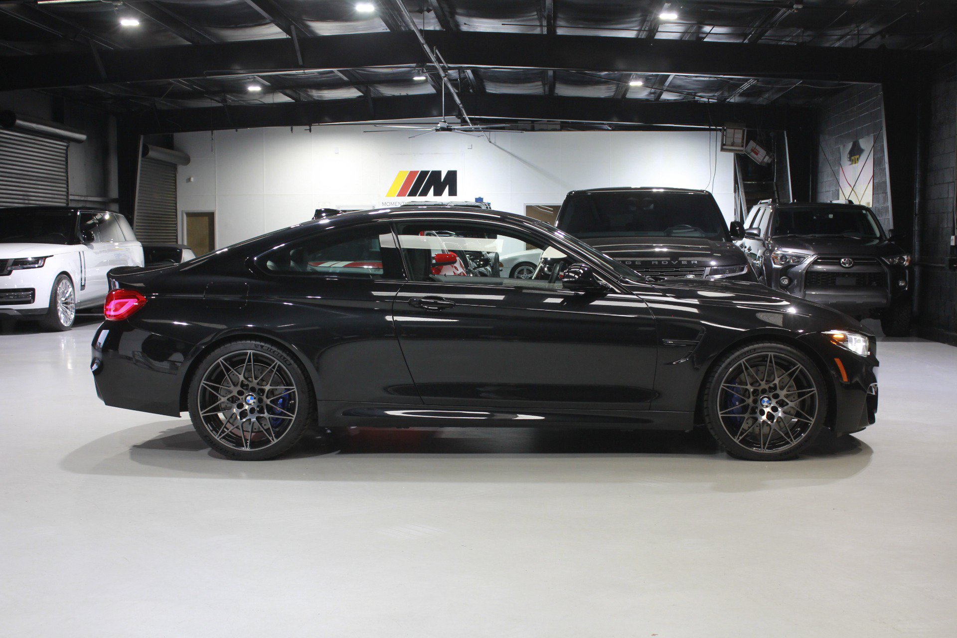 Used 2018 BMW M4 Coupe w/ Competition Package RWD image 22