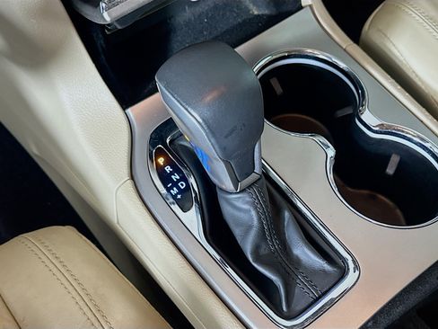 Used 2019 Jeep Grand Cherokee Limited RWD image 25