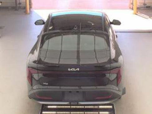 Used 2025 Kia K4 LXS image 7