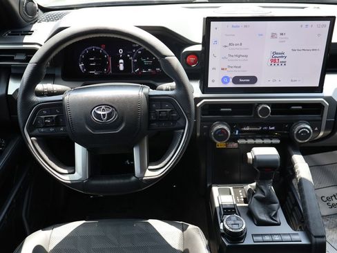Used 2026 Toyota 4Runner TRD Off-Road Premium AWD/4WD image 5