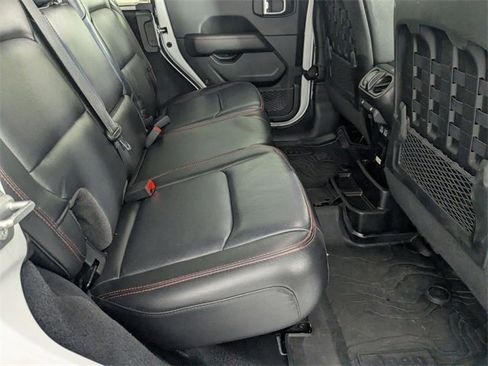 Used 2021 Jeep Wrangler Unlimited Rubicon image 28