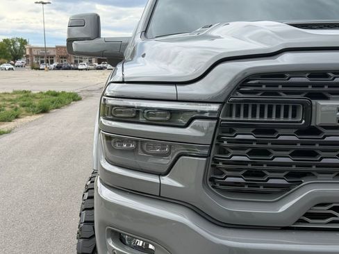 Used 2026 RAM 3500 Limited AWD/4WD image 4