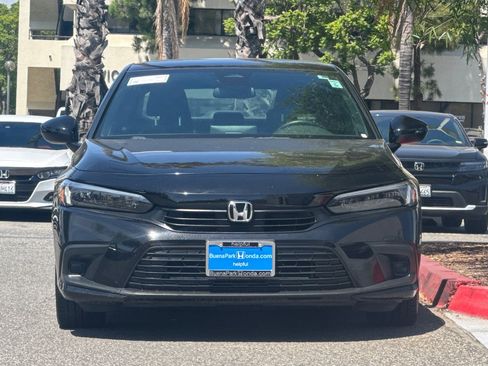 Used 2024 Honda Civic Sport image 6