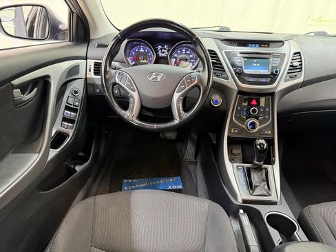 Used 2016 Hyundai Elantra Value Edition image 28