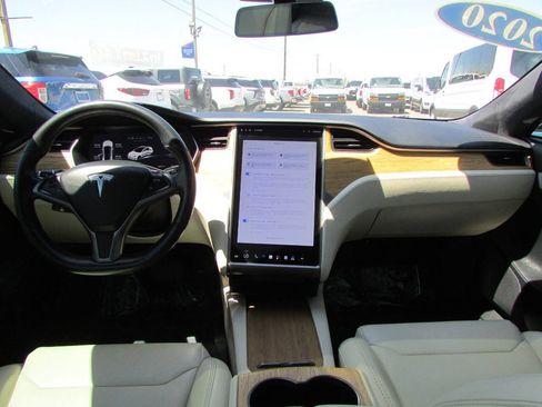 Used 2020 Tesla Model S Long Range Plus AWD/4WD image 25