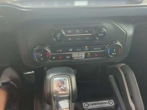 Used 2022 Ford Bronco Outer Banks AWD/4WD image 13