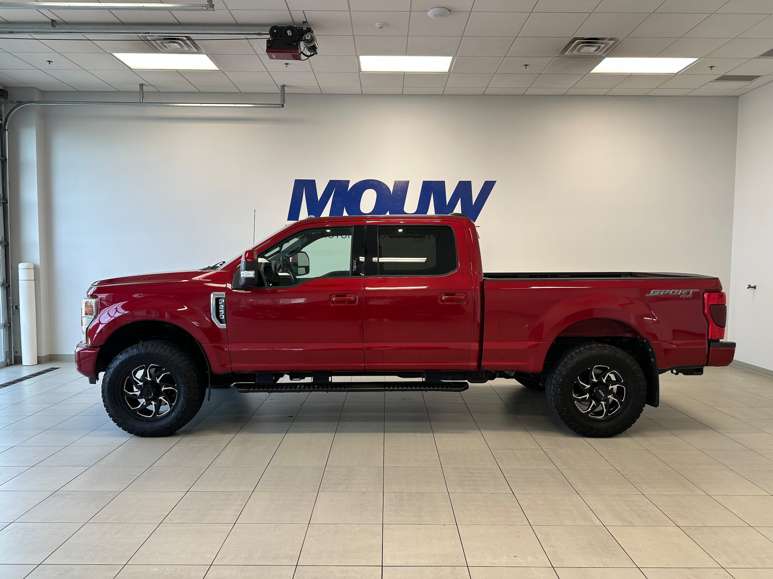 Used 2022 Ford F250 Lariat AWD/4WD image 1