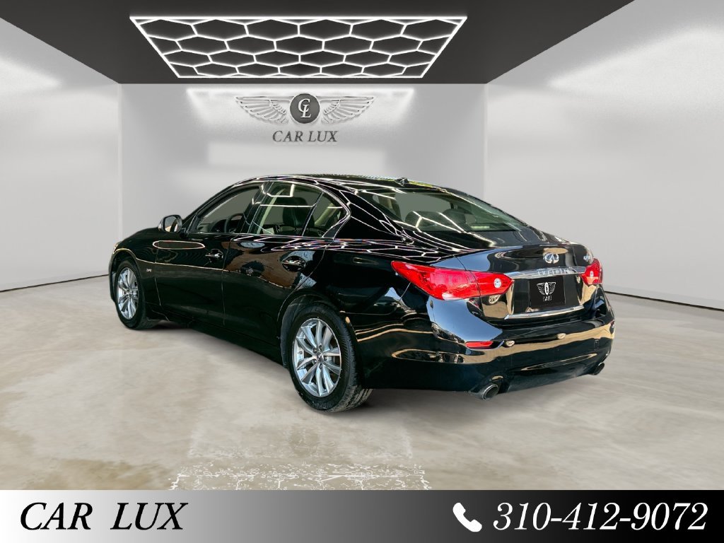 Used 2016 INFINITI Q50 Premium w/ 2.0T Premium Plus Package RWD image 3