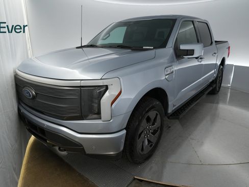 Used 2022 Ford F150 Lightning Lariat w/ Tow Technology Package AWD/4WD image 2