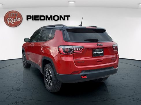 New 2026 Jeep Compass Trailhawk image 8