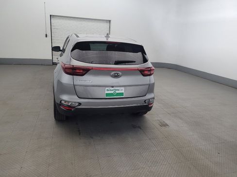 Used 2020 Kia Sportage LX AWD/4WD image 6