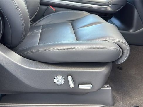 New 2025 Lincoln Navigator Reserve w/ Jet Appearance Package image 9