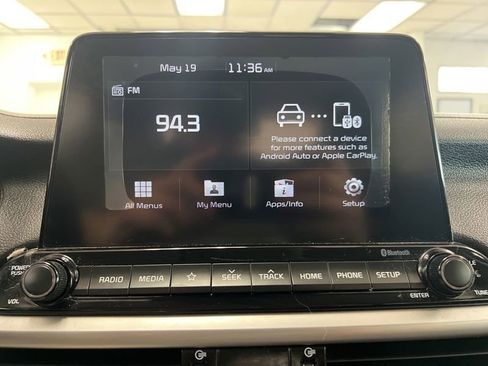 Used 2020 Kia Forte LXS FWD image 25