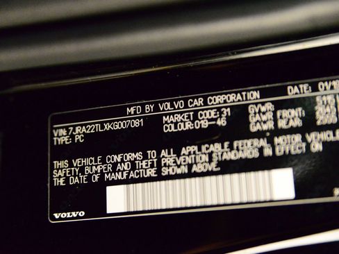 Used 2019 Volvo S60 T6 Inscription image 17