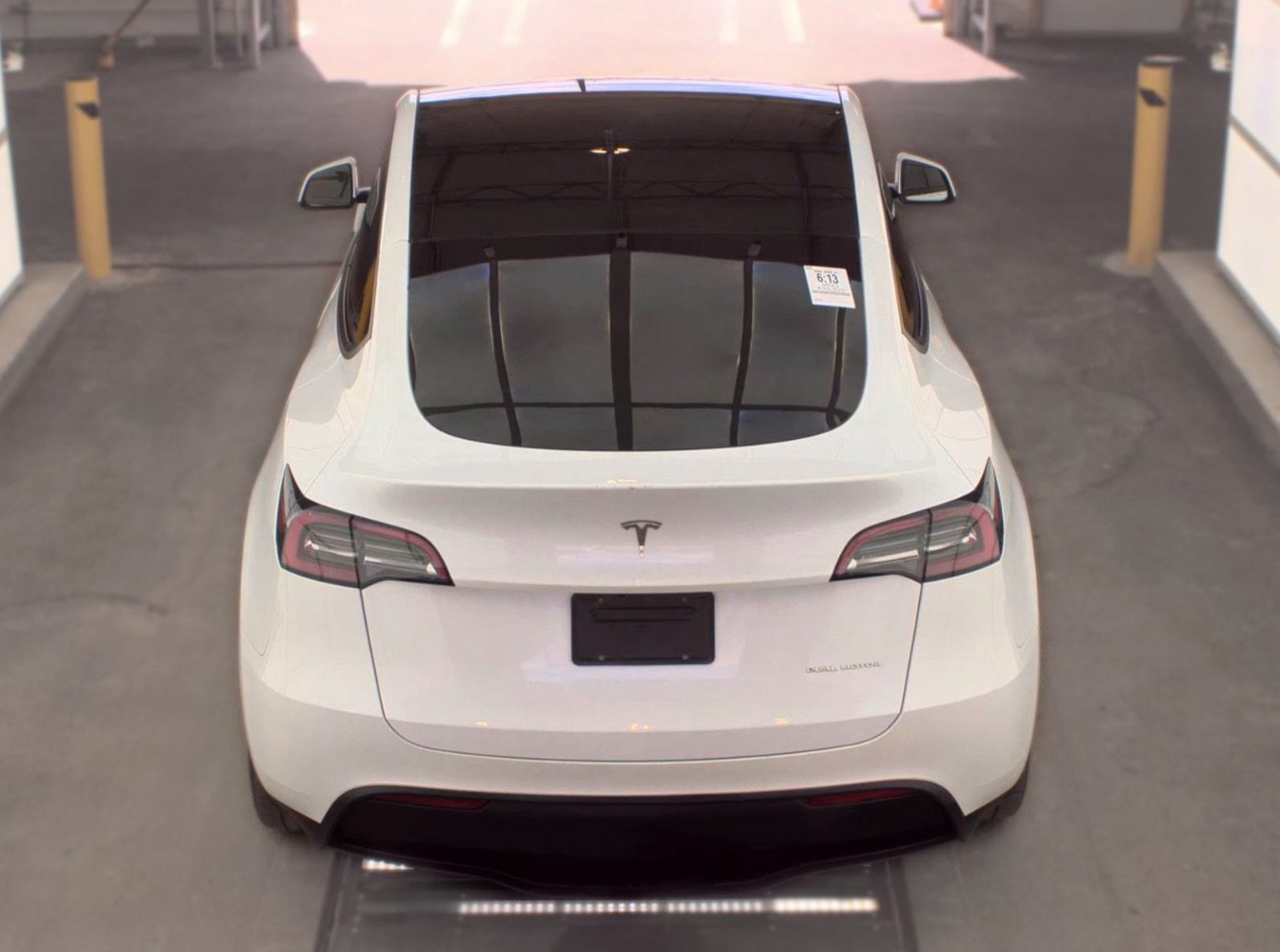 Used 2023 Tesla Model Y Long Range AWD/4WD image 5