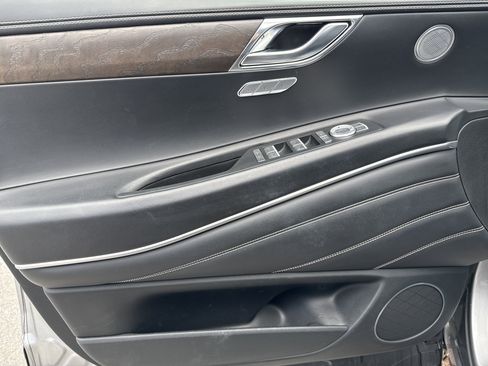 Used 2024 Genesis GV80 2.5T AWD/4WD image 15