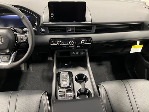 New 2025 Honda Pilot Elite image 20