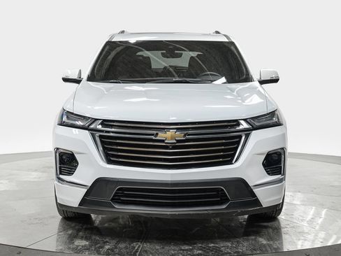 Used 2023 Chevrolet Traverse High Country w/ LPO, Floor Liner Package FWD image 10
