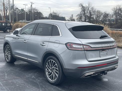 Used 2020 Lincoln Nautilus Reserve image 5