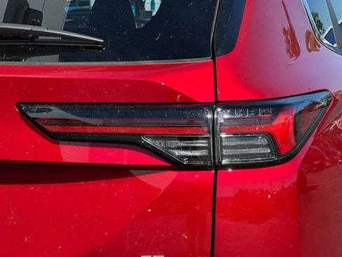 New 2026 Mitsubishi Outlander SE image 26