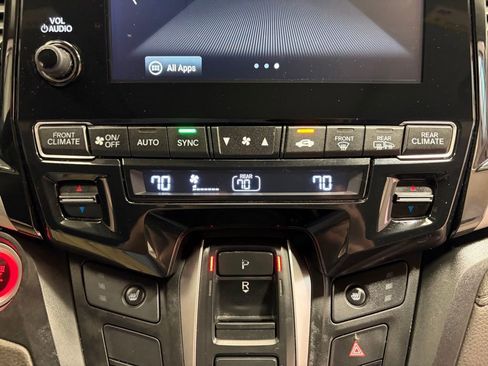 Used 2019 Honda Odyssey EX-L image 25