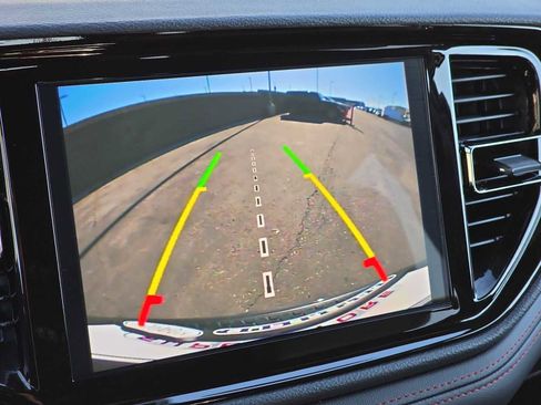 Used 2025 Dodge Durango GT image 25