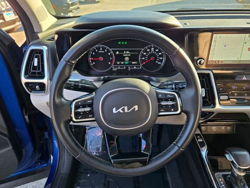 Used 2022 Kia Sorento SX image 36