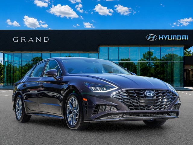 Used 2023 Hyundai Sonata SEL w/ Cargo Package FWD image 8