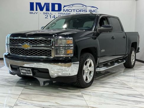 Used 2015 Chevrolet Silverado 1500 LT w/ Texas Edition, 1LT Trim image 2