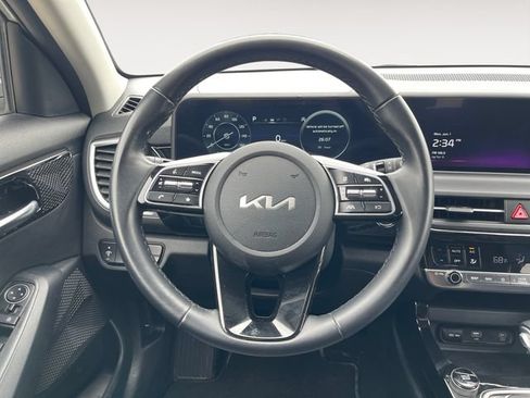 Used 2024 Kia Seltos S AWD/4WD image 12
