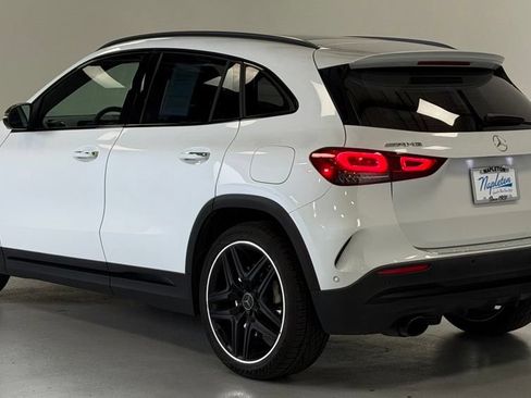 Used 2022 Mercedes-Benz GLA 35 AMG 4MATIC image 4